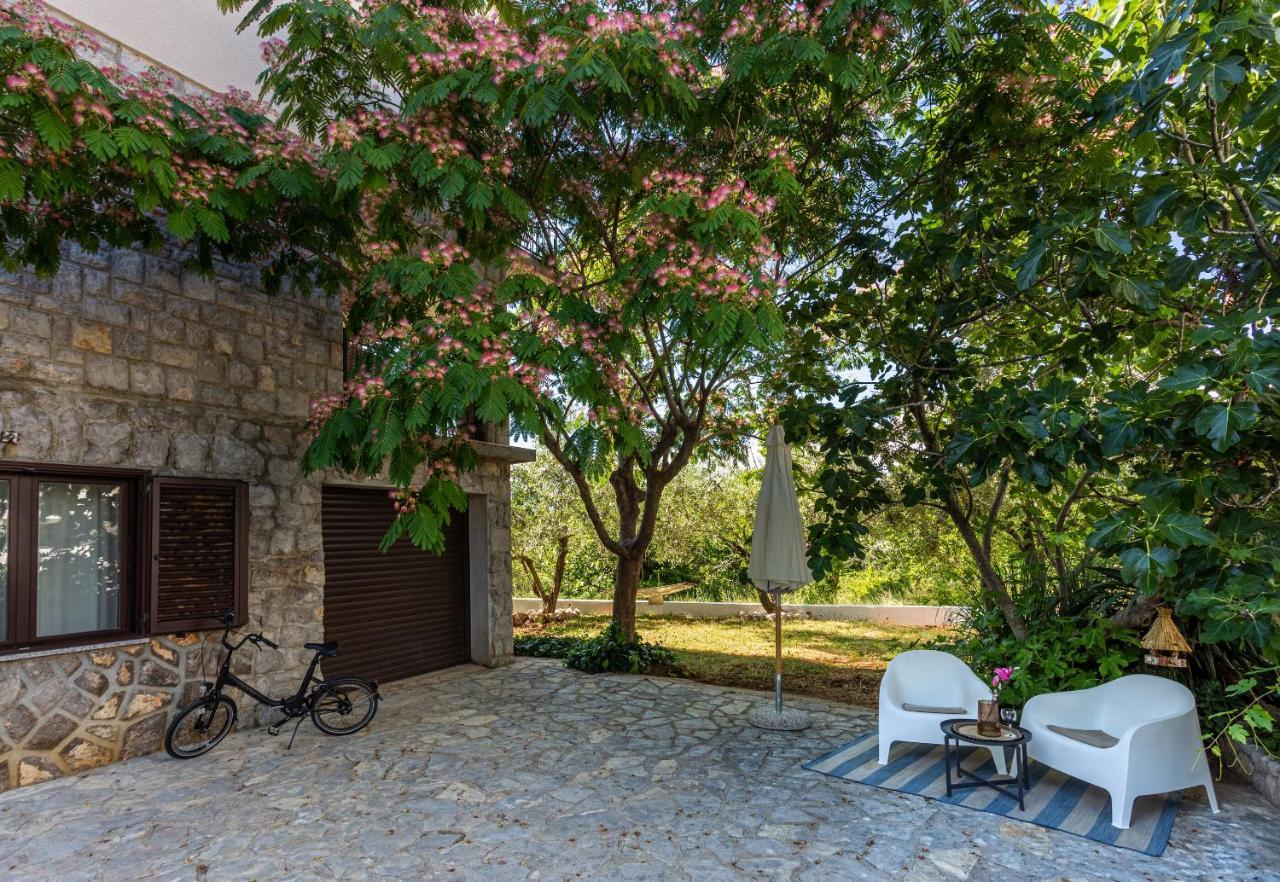 Apartment Magnolia Šilo Exteriér fotografie